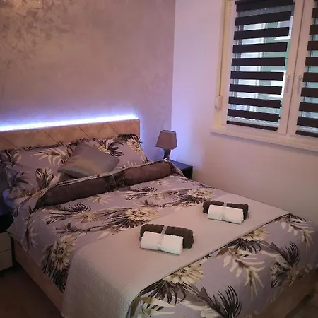 Silver Apartman Szávaszentdemeter